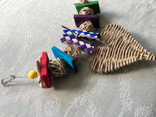 Load image into Gallery viewer, Heart Garland