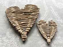 Load image into Gallery viewer, Natural Large Grapevine Heart