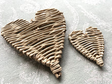 Load image into Gallery viewer, Natural Large Grapevine Heart