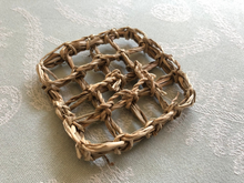 Load image into Gallery viewer, Natural 9.5 x 9.5 cm (3.75 x 3.75 inch) Seagrass Chin ‘Waffle’