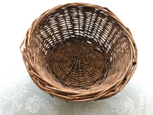 Load image into Gallery viewer, Willow Chew Basket Bowl (Round)