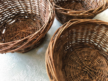 Load image into Gallery viewer, Willow Chew Basket Bowl (Round)