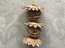 Load image into Gallery viewer, Daisy Chain