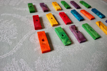 Load image into Gallery viewer, Misfit Mini Rainbow Bites