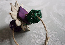 Load image into Gallery viewer, Blossom Bracelet – Chinchilla/Rat/Degu/Rabbit/Guinea Pig/Hamster Toss Toy