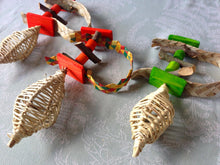 Load image into Gallery viewer, Chin Strap - Chinchilla/Rat/Degu/Rabbit/Guinea Pig/Hamster Chew Toy