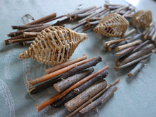 Load image into Gallery viewer, Petal Piñata – Chinchilla / Rat / Degu / Rabbit / Guinea Pig / Hamster Chew Toy