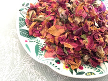 Load image into Gallery viewer, Dried red rose petals and buds (12 g./.42oz.) - Chinchilla/Rat/Degu/Rabbit/Guinea Pig Treats