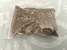 Load image into Gallery viewer, Cut Raspberry Leaf (20g./1.06oz.) Chinchilla/Rat/Degu/Rabbit/Guinea Pig Treats