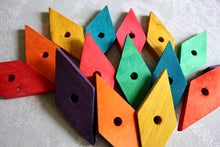 Load image into Gallery viewer, Large Kiln-Dried Pine Diamonds - (pack of 15) - Chinchilla/Rat/Degu/Rabbit/Guinea Pig/Hamster Chew Toy Cage Accessories Toss Toy