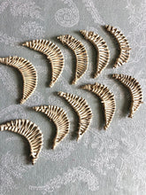 Load image into Gallery viewer, Natural Vine Croissant Moons (packs of 10) - Chinchilla/Rat/Degu/Rabbit/Guinea Pig/Squirrel/Hamster Chew Toy Cage Accessories Toss Toy