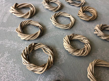 Load image into Gallery viewer, Misfit Small Grapevine Wreath