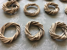 Load image into Gallery viewer, Misfit Small Grapevine Wreath