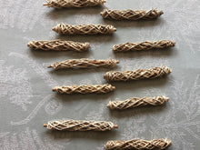 Load image into Gallery viewer, Misfit Grapevine Twisties