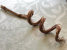Load image into Gallery viewer, Willow Curly Q Chew (13 inches)

