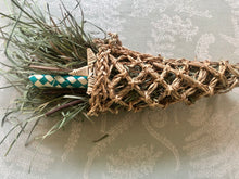 Load image into Gallery viewer, *New* Hay Cornucopia
