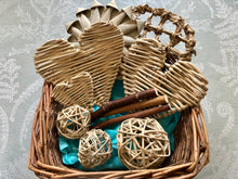 Load image into Gallery viewer, Pandora's Basket *Free Domestic Shipping*
