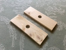 Load image into Gallery viewer, *New* Natural Kiln-Dried Long Pine Slat
