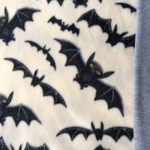 Load image into Gallery viewer, Halloween Bats / Grey Large Chin-safe All Anti-Pill Fleece Hammock
