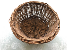 Load image into Gallery viewer, *New* Willow Chew Basket Bowl (Round)
