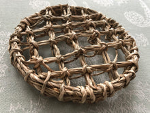 Load image into Gallery viewer, *New* Natural 12 cm (5 inch) Seagrass Chin Pancake
