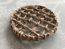 Load image into Gallery viewer, *New* Natural 12 cm (5 inch) Seagrass Chin Pancake
