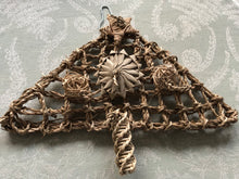 Load image into Gallery viewer, Seagrass Christmas Tree
