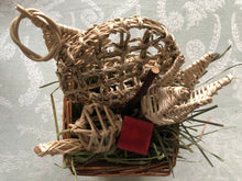 Load image into Gallery viewer, willow basket with additional chew toys and hay
