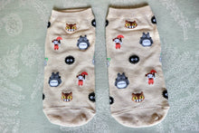 Load image into Gallery viewer, Women&#39;s Cotton Totoro Socks – One Size - Heather
