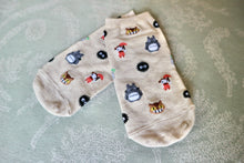 Load image into Gallery viewer, Women&#39;s Cotton Totoro Socks – One Size - Heather
