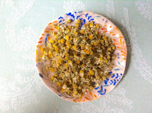 Load image into Gallery viewer, Chamomile Flowers (15g/.53oz.) - Chinchilla/Rat/Degu/Rabbit/Guinea Pig Treats
