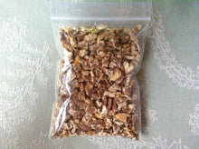 Load image into Gallery viewer, Dandelion Root (35g. / 1.23oz.)  - Chinchilla/Rat/Degu/Rabbit/Guinea Pig Treats
