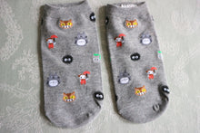 Load image into Gallery viewer, Totoro Chinchilla Women&#39;s Cotton Socks – One Size
