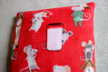 Load image into Gallery viewer, Waiting for Santa Pillow Chinchilla/Rat/Degu/Rabbit/Guinea Pig Antipill Fleece Bed (10&quot;x10.5&quot;)
