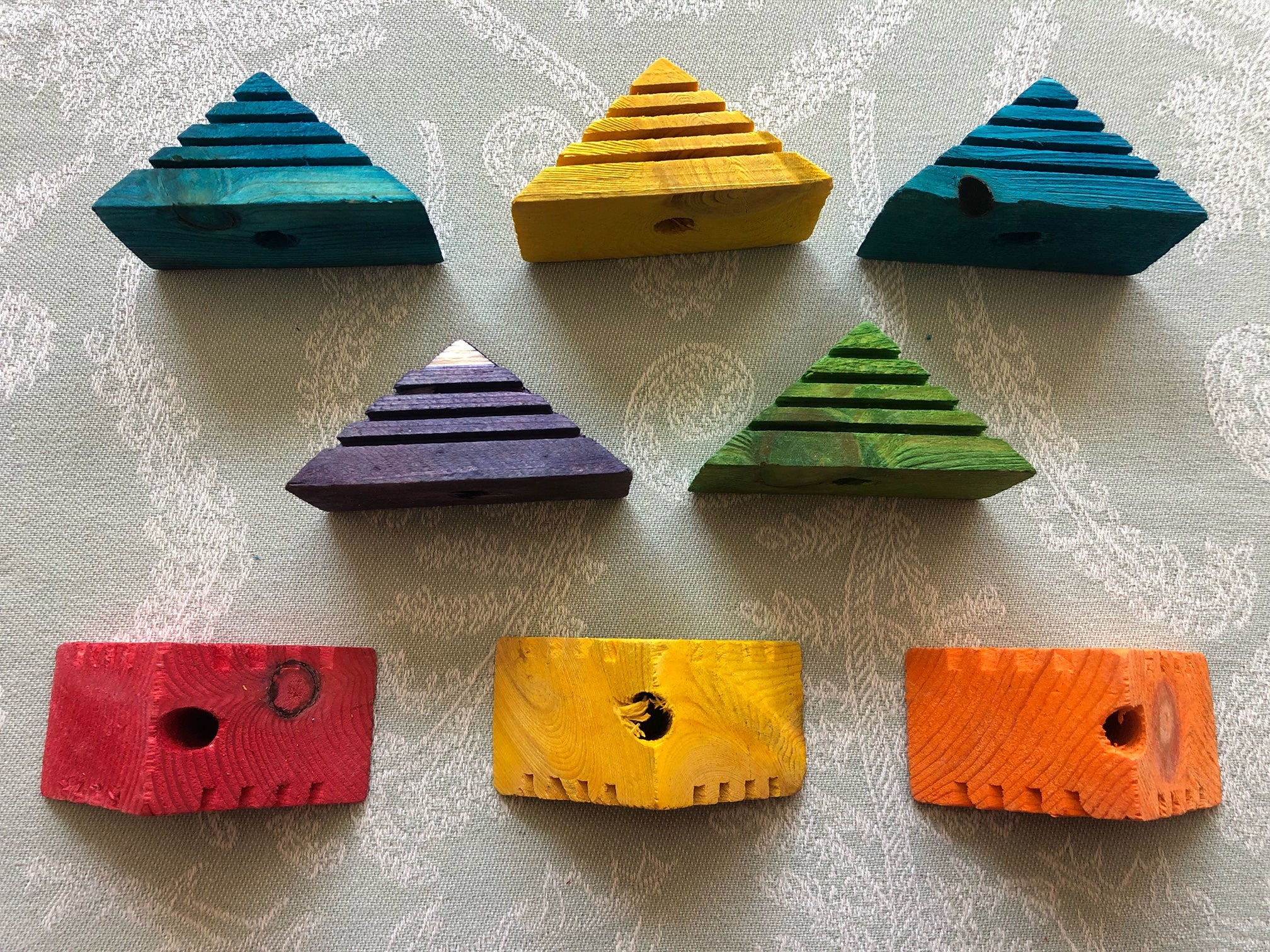 Misfit Kiln-dried Pine Triangle Blocks – Chirping Chins